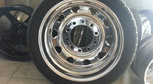 24 inch Dully Wheel Repaired and Repolished